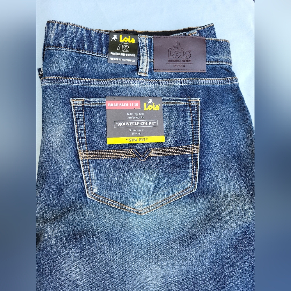 Size 34x33   42x33 Men's Slim Fit Soft Blue Lois Jeans With Stretch
